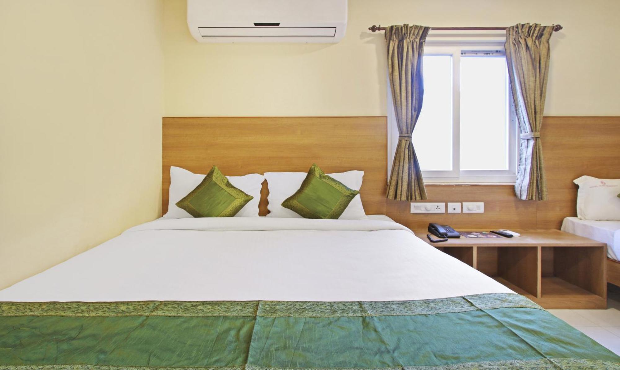 Itsy Hotels Jansi Residency Coimbatore Exterior photo